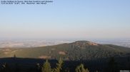 Archiviertes Webcam Bild: Feldberg - Blick über Frankfurt nach Südosten am 12.07.2026 um 20:28 Uhr