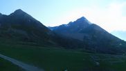 Archived webcam image showing Kühtai - Top station Wiesbergbahn on 26 Jun 2026 at 00:58
