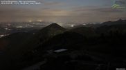 Archiviertes Webcam Bild: Hochries Bergstation - Blick nach Nordosten am 28.05.2026 um 02:44 Uhr