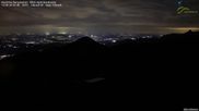 Archiviertes Webcam Bild: Hochries Bergstation - Blick nach Nordosten am 13.09.2026 um 02:46 Uhr