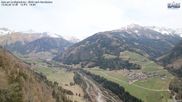 Archiviertes Webcam Bild: Kals am Großglockner - Blick nach Nordosten am 12.04.2026 um 12:06 Uhr