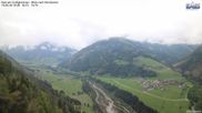 Archived webcam image showing Kals am Großglockner - View to the Northeast on 14 May 2026 at 10:07