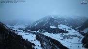 Archived webcam image showing Kals am Großglockner - View to the Northeast on 26 Mar 2026 at 18:56