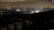 Archiviertes Webcam Bild: Kampenwand - Blick über den Chiemsee am 12.04.2026 um 02:04 Uhr