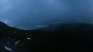 Archived webcam image showing Grindelwald First midway station on 6 Aug 2026 at 04:24