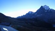 Archived webcam image showing Grindelwald First midway station on 29 Oct 2026 at 06:08
