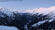 Archived webcam image showing Tristner/ Zillertal - Grinberg on Feb 26, 2026 at 6:19 AM