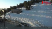 Archived webcam image showing Vallnord – Pal Arinsal (Andorra): Coll de la Botella (2.082 m) on 8 Apr 2026 at 08:12