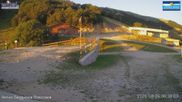 Archiviertes Webcam Bild: Campo Felice – Bergstation Sesselbahn Campo Felice und Chalet del Bosco am 26.08.2026 um 06:09 Uhr