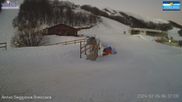 Archiviertes Webcam Bild: Campo Felice – Bergstation Sesselbahn Campo Felice und Chalet del Bosco am 26 Feb 2026 um 06:31 Uhr