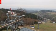 Archiviertes Webcam Bild: Benecko - Bergstation Sessellift Kejnos, Tschechien am 12.04.2026 um 16:01 Uhr