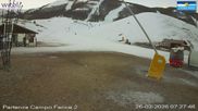Archiviertes Webcam Bild: Campo Felice (Italien) – Talstation Sessellift Campo Felice am 26 Feb 2026 um 07:31 Uhr