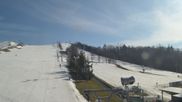 Archived webcam image showing Heipark, Tošovice (Czech Republic) - Snowtubing and base station t-bar lift H1 on 26 Feb 2026 at 12:18