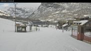Archiviertes Webcam Bild: Myrkdalen Hotel Talstation Sessellift Myrkdalsekspressen am 12.04.2026 um 10:47 Uhr