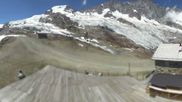 Archived webcam image showing Saas Fee - Längfluh chair lift on 4 Jul 2026 at 12:54