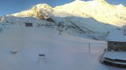 Archived webcam image showing Saas Fee - Längfluh chair lift on 22 Oct 2026 at 08:48