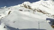 Archived webcam image showing Saas Fee - Längfluh Glacier on 21 May 2026 at 08:58