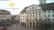 Archiviertes Webcam Bild: Bahnhofplatz Sonneberg - Blick auf das Neue Rathaus am 12.04.2026 um 16:54 Uhr