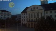 Archiviertes Webcam Bild: Bahnhofplatz Sonneberg - Blick auf das Neue Rathaus am 12.07.2026 um 04:34 Uhr