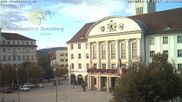 Archiviertes Webcam Bild: Bahnhofplatz Sonneberg - Blick auf das Neue Rathaus am 10.10.2026 um 16:53 Uhr