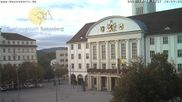 Archiviertes Webcam Bild: Bahnhofplatz Sonneberg - Blick auf das Neue Rathaus am 10.10.2026 um 18:53 Uhr