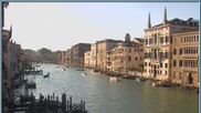 Archived webcam image showing Venice: Rialto Bridge on 30 Oct 2026 at 16:44