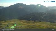 Archiviertes Webcam Bild: Live Cam Turracher Höhe: Panoramablick Kornock am 26.08.2026 um 08:09 Uhr