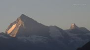 Archiviertes Webcam Bild: 4 Vallées: Blick Richtung Dent Blanche und Matterhorn am 12.07.2026 um 06:39 Uhr