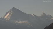 Archiviertes Webcam Bild: 4 Vallées: Blick Richtung Dent Blanche und Matterhorn am 12.07.2026 um 08:39 Uhr
