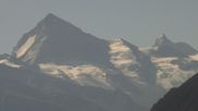 Archiviertes Webcam Bild: 4 Vallées: Blick Richtung Dent Blanche und Matterhorn am 12.07.2026 um 10:39 Uhr