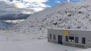 Archived webcam image showing Samnaun Alp Trida: Base Station Viderjoch on 25 Oct 2026 at 08:22