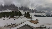 Archiviertes Webcam Bild: Geisleralm: Blick auf die Geislerspitzen am 12.04.2026 um 18:58 Uhr
