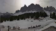 Archiviertes Webcam Bild: Geisleralm: Blick auf die Geislerspitzen am 12.04.2026 um 10:58 Uhr