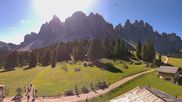 Archiviertes Webcam Bild: Geisleralm: Blick auf die Geislerspitzen am 26.08.2026 um 10:00 Uhr