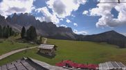 Archiviertes Webcam Bild: Geisleralm: Blick auf die Geislerspitzen am 30.08.2026 um 14:36 Uhr