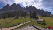 Archiviertes Webcam Bild: Geisleralm: Blick auf die Geislerspitzen am 13.09.2026 um 12:50 Uhr
