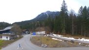 Archiviertes Webcam Bild: Ehrwald: Talstation Tiroler Zugspitzbahn am 12.04.2026 um 08:10 Uhr