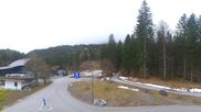 Archiviertes Webcam Bild: Ehrwald: Talstation Tiroler Zugspitzbahn am 12.04.2026 um 16:10 Uhr
