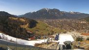Archived webcam image showing Garmisch-Partenkirchen - Great Olympic Hill of the ski stadium on 5 Mar 2026 at 12:22