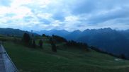 Archived webcam image showing Zillertal Arena, Kreuzwiesn on 3 Aug 2026 at 00:07
