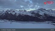 Archived webcam image showing Corvatsch middle station Murtel on 6 Apr 2026 at 07:00
