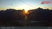 Archiviertes Webcam Bild: Corvatsch Mittelstation Murtel am 05.07.2026 um 01:07 Uhr
