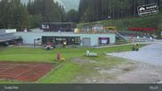Archiviertes Webcam Bild: Spindlermühle - Piste Turistická und Sessellift Svaty Petr am 12.06.2026 um 05:10 Uhr