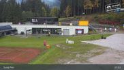 Archiviertes Webcam Bild: Spindlermühle - Piste Turistická und Sessellift Svaty Petr am 12.10.2026 um 08:35 Uhr