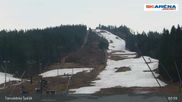 Archiviertes Webcam Bild: Blick vom Gipfel des Tanvaldský Špičák ins Tal am 12.04.2026 um 08:58 Uhr