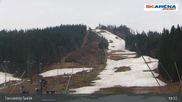 Archiviertes Webcam Bild: Blick vom Gipfel des Tanvaldský Špičák ins Tal am 12.04.2026 um 19:58 Uhr