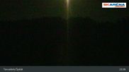 Archiviertes Webcam Bild: Blick vom Gipfel des Tanvaldský Špičák ins Tal am 27.08.2026 um 01:50 Uhr