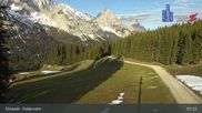 Archived webcam image showing Feldernalm in Ehrwald - Zugspitze on 9 May 2026 at 07:15