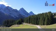 Archived webcam image showing Feldernalm in Ehrwald - Zugspitze on 27 Oct 2026 at 13:05