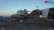 Archived webcam image showing Gaislachkogel in Sölden on 20 Jun 2026 at 05:42